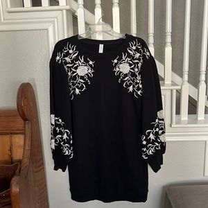 Size XS. Black and white. Daily Practice from Anthropologie